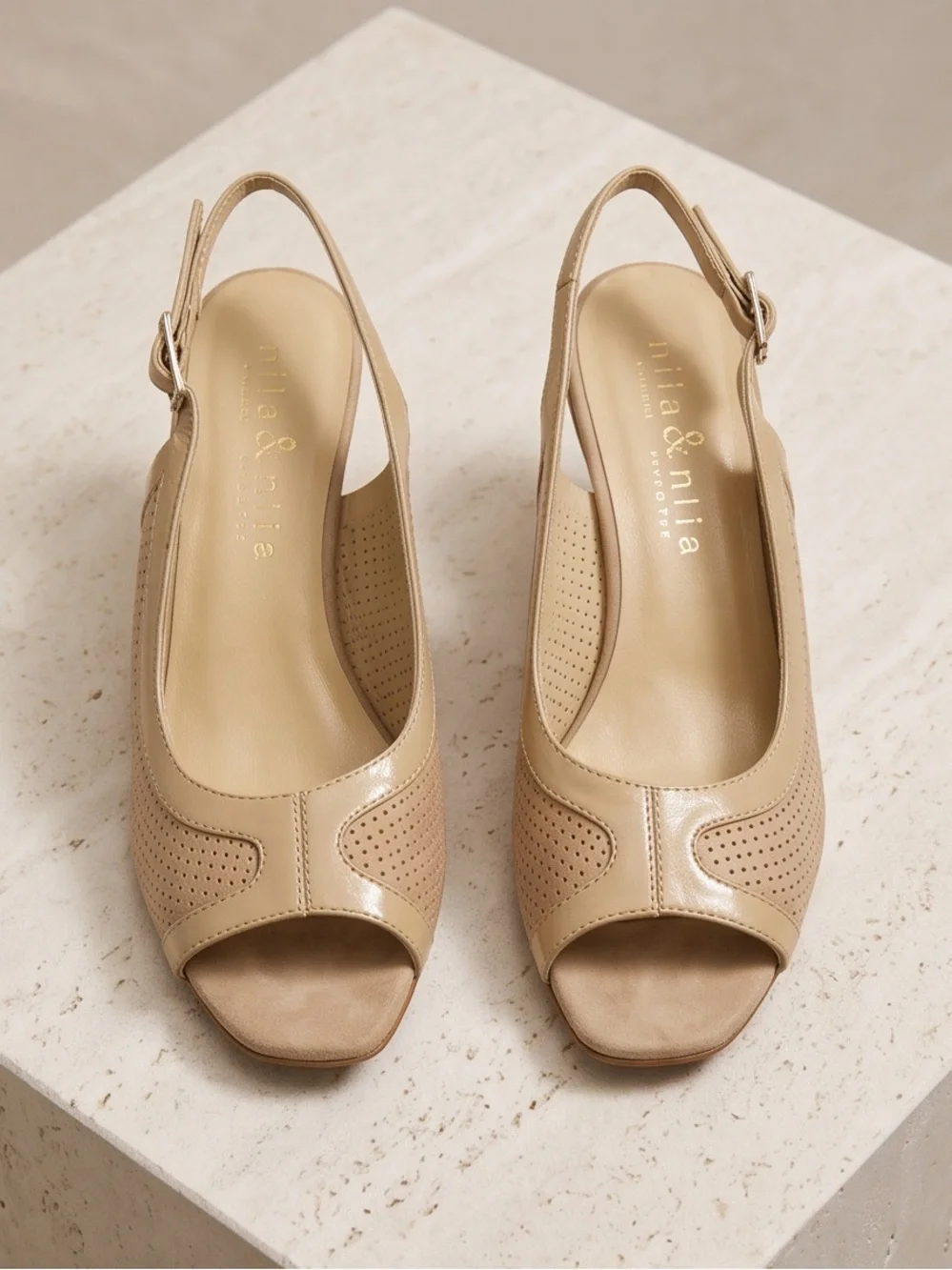 Nila & Nila Women's Beige Suede and patent leather Slingback Wedge Sandals
